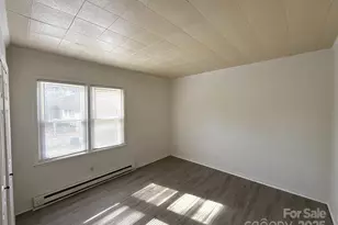 4115 Tresevant Ave, Charlotte, NC 28208 - Photo 5