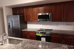 8443 Shiredale Ln, Charlotte, NC 28212 - Photo 7