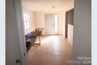 8443 Shiredale Lane, Charlotte, NC 28212 - Photo 19