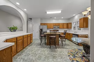 10012 Lattice Ct, Charlotte, NC 28269 - Photo 13