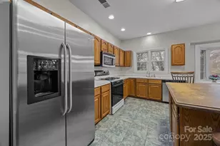 10012 Lattice Ct, Charlotte, NC 28269 - Photo 9