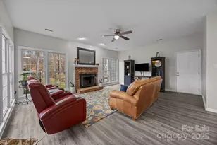 10012 Lattice Ct, Charlotte, NC 28269 - Photo 15