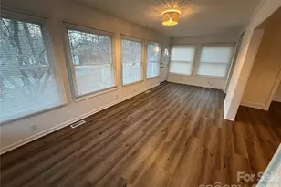 1215 Summerville Rd, Charlotte, NC 28214 - Photo 7