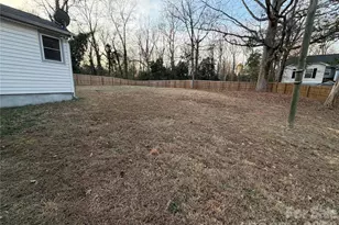 1215 Summerville Rd, Charlotte, NC 28214 - Photo 19