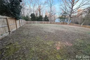 1215 Summerville Rd, Charlotte, NC 28214 - Photo 17