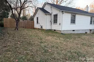 1215 Summerville Rd, Charlotte, NC 28214 - Photo 21