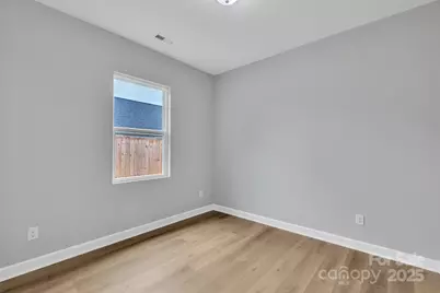 208 N Railroad Avenue, East Spencer, NC 28039 - Photo 29