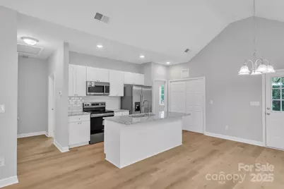 208 N Railroad Avenue, East Spencer, NC 28039 - Photo 21