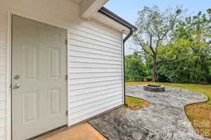 208 N Railroad Ave, East Spencer, NC 28039 - Photo 33