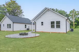 208 N Railroad Ave, East Spencer, NC 28039 - Photo 33