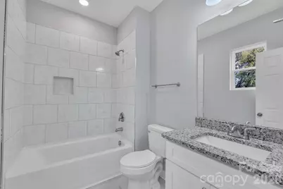 208 N Railroad Avenue, East Spencer, NC 28039 - Photo 11