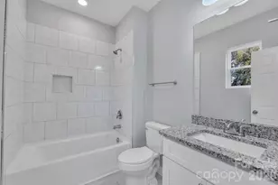 208 N Railroad Ave, East Spencer, NC 28039 - Photo 11