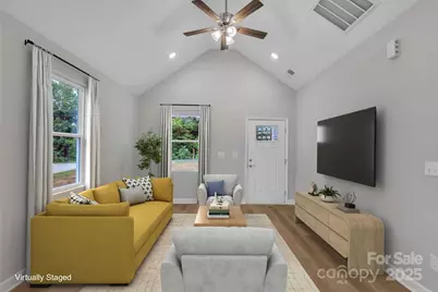 208 N Railroad Avenue, East Spencer, NC 28039 - Photo 5