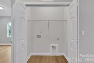 208 N Railroad Avenue, East Spencer, NC 28039 - Photo 15