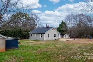 1529 4th St NE, Hickory, NC 28601 - Photo 27