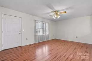 4012 24th St Pl NE, Hickory, NC 28601 - Photo 5