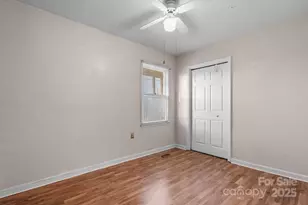 4012 24th St Pl NE, Hickory, NC 28601 - Photo 15