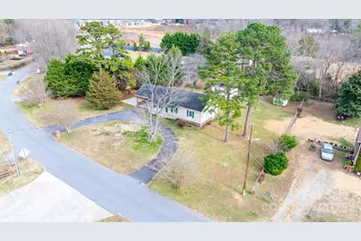 4012 24th Street Place NE, Hickory, NC 28601 - Photo 29