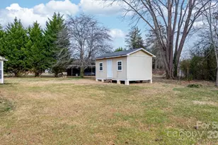 4012 24th St Pl NE, Hickory, NC 28601 - Photo 23