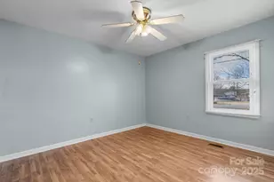 4012 24th St Pl NE, Hickory, NC 28601 - Photo 17