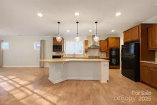 353 Harvest Valley Ln, Fort Mill, SC 29715 - Photo 11