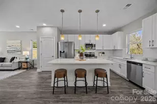 1813 Shuford Rd, Lincolnton, NC 28092 - Photo 1