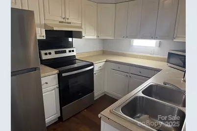 4823 Spring Lake Drive #A, Charlotte, NC 28212 - Photo 5