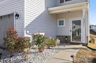 10231 Holly Park Dr, Charlotte, NC 28214 - Photo 3