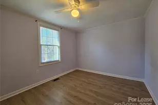 8334 Oak Tree Rd, Sharon, SC 29742 - Photo 7