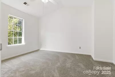 6113 Windsor Gate Lane, Charlotte, NC 28215 - Photo 7