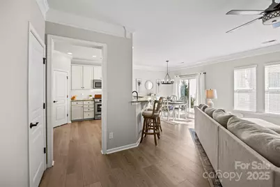 4755 Mount Royal Lane, Charlotte, NC 28210 - Photo 7