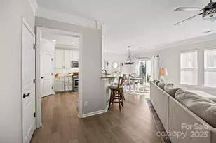 4755 Mt Royal Ln, Charlotte, NC 28210 - Photo 7