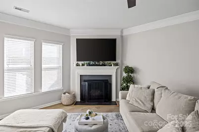 4755 Mount Royal Lane, Charlotte, NC 28210 - Photo 9