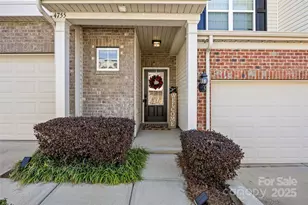 4755 Mt Royal Ln, Charlotte, NC 28210 - Photo 3
