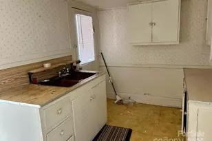 555 Falls Ave, Granite Falls, NC 28630 - Photo 11