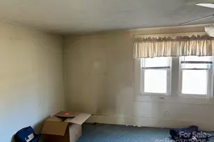 555 Falls Ave, Granite Falls, NC 28630 - Photo 17