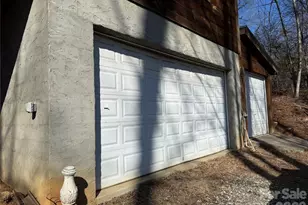 39 Honeysuckle Ln, Sylva, NC 28779 - Photo 3