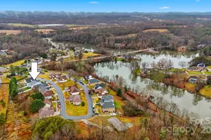 114 Hill St, Granite Falls, NC 28630 - Photo 45