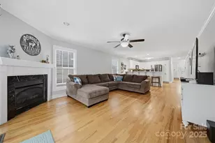 114 Hill St, Granite Falls, NC 28630 - Photo 9