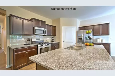 637 17th Avenue Drive NE, Hickory, NC 28601 - Photo 17