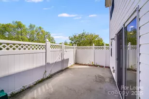 17125 Greenlawn Hills Ct, Charlotte, NC 28213 - Photo 27