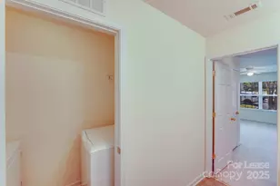 17125 Greenlawn Hills Ct, Charlotte, NC 28213 - Photo 25