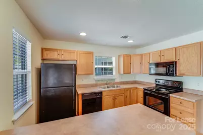 17125 Greenlawn Hills Court, Charlotte, NC 28213 - Photo 13