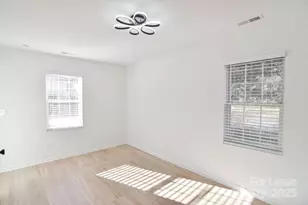 518 Denver St, Kannapolis, NC 28083 - Photo 3