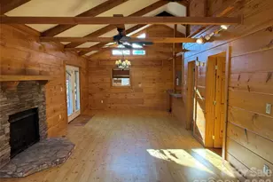 298 Timbuktu Rd, Sylva, NC 28779 - Photo 9