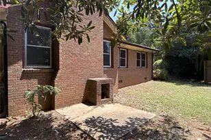 5933 Crestwood Dr, Charlotte, NC 28216 - Photo 19