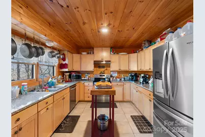 252 Idylwild Lane, Black Mountain, NC 28711 - Photo 9