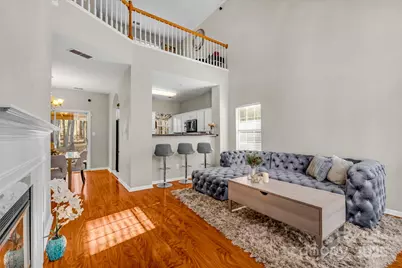 8622 Woodhill Manor Court, Charlotte, NC 28215 - Photo 3