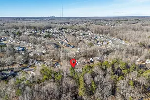 8622 Woodhill Manor Ct, Charlotte, NC 28215 - Photo 33