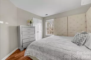 8622 Woodhill Manor Ct, Charlotte, NC 28215 - Photo 23